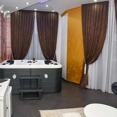 Palace 3* Velika Kladuša