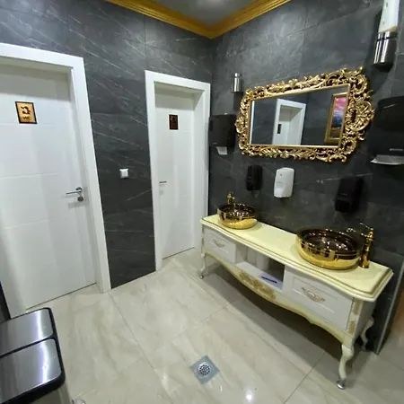 Palace 3* Velika Kladuša