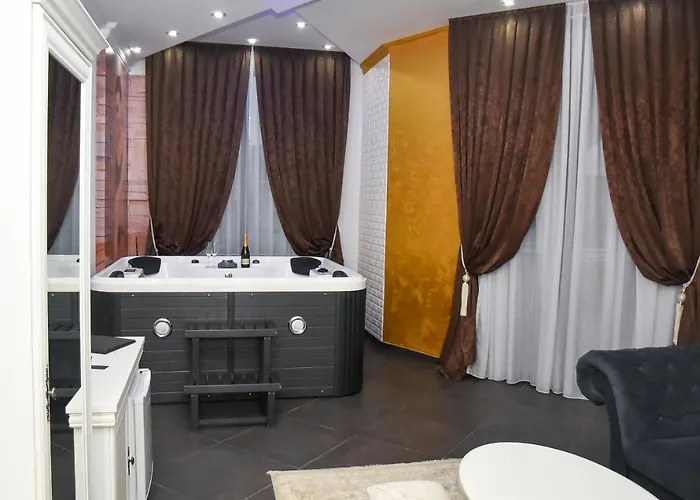 Palace 3* Velika Kladusa